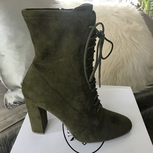 Steve Madden Elley boots